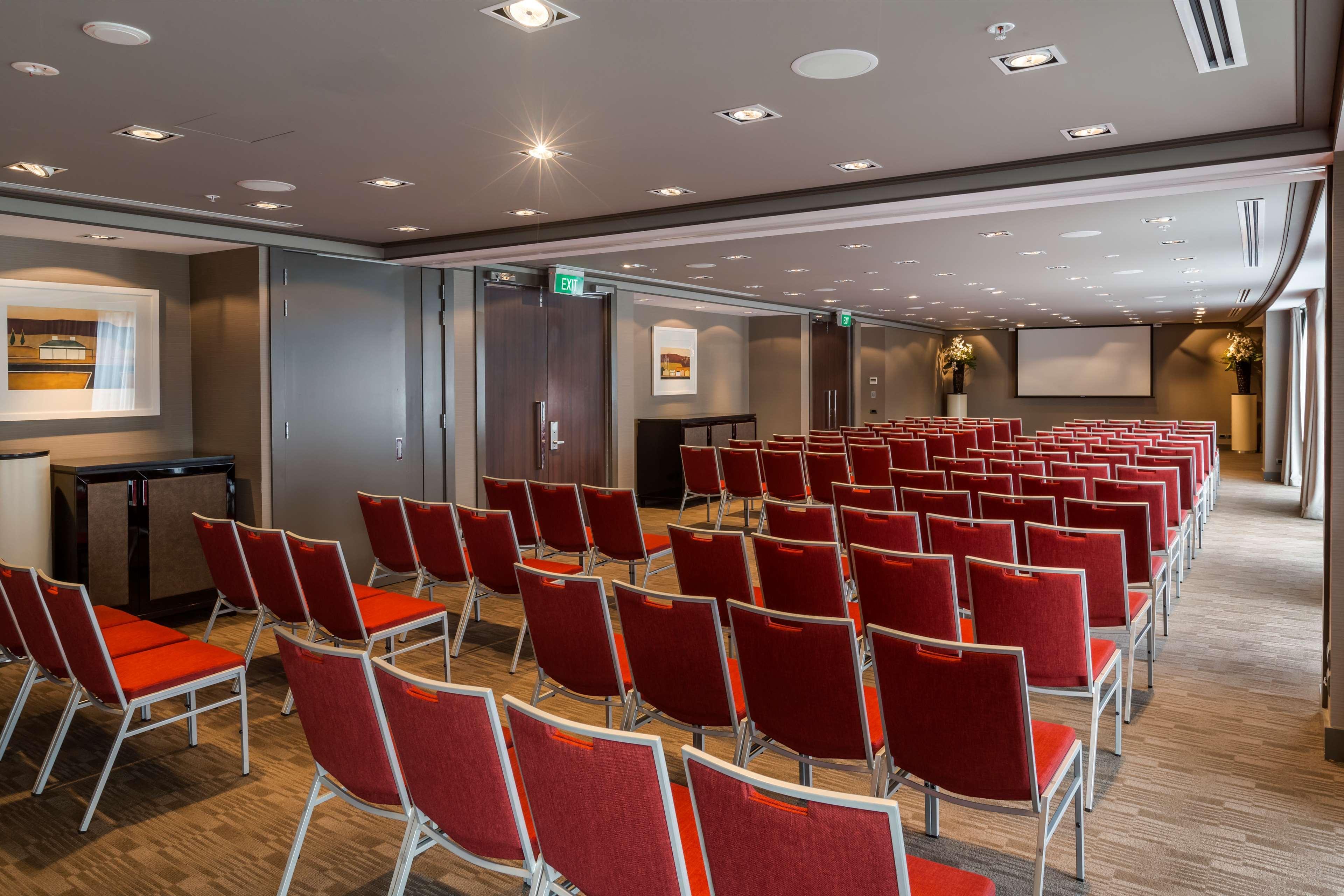 Hilton Queenstown Resort & Spa Εξωτερικό φωτογραφία The Auditorium