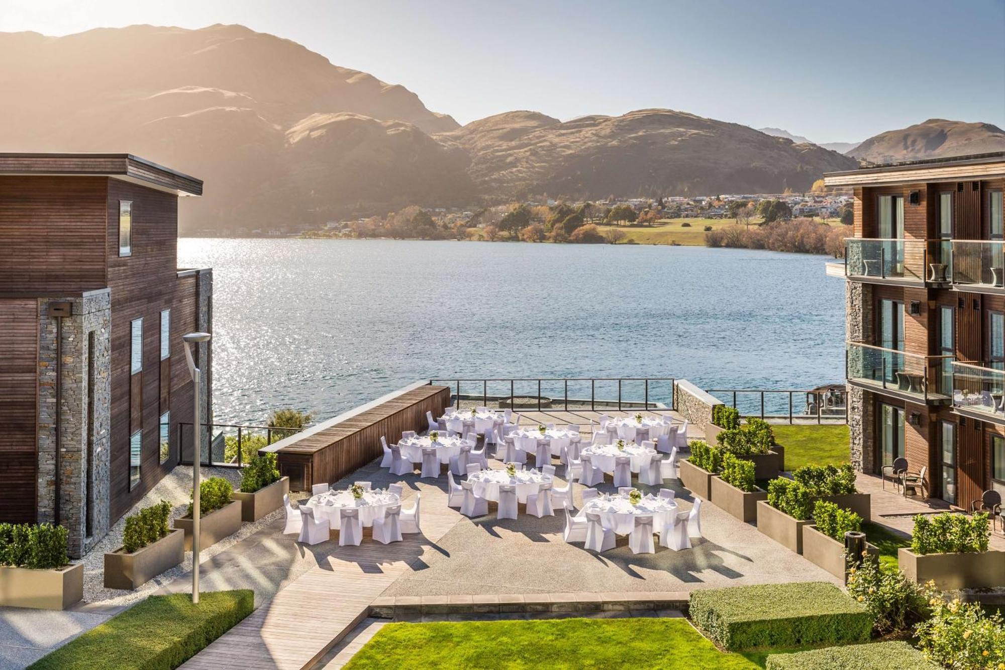 Hilton Queenstown Resort & Spa Εξωτερικό φωτογραφία The Terrace at The Remarkables